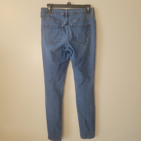 Old Navy Pop Icon Skinny Jeans - Picture 2 of 8